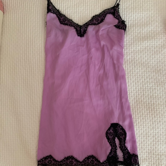 Urban Outfitters Slip - Picture 3 of 6